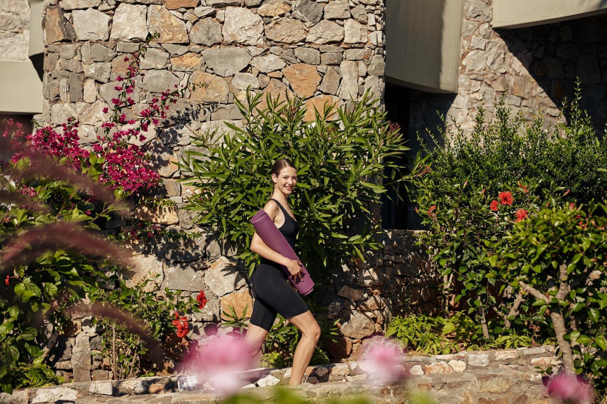 Ikaros Beach, Luxury Resort & Spa - Adults Only Малиа Екстериор снимка